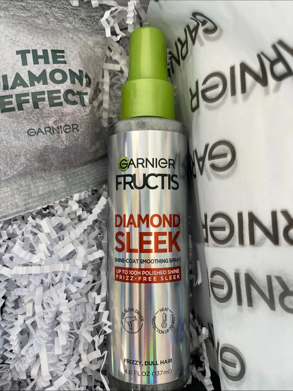 Garnier Fructis Diamond Sleek Spray — Silver with Lime Green Cap